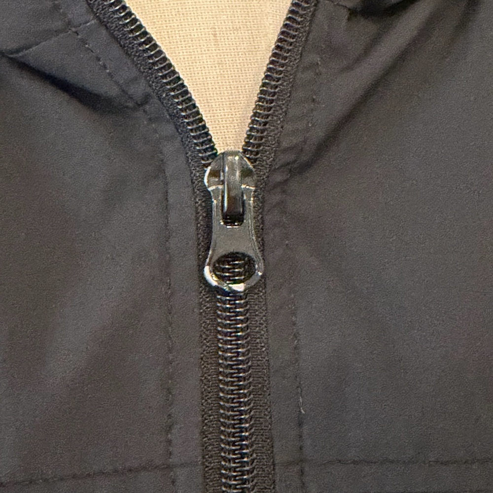 Vans Black Off the Wall Hooded Windbreaker - Picture 11 of 11